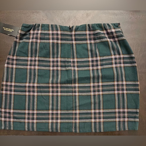 Art Class Plaid Skirt with Buckle Detail - Picture 3 of 6